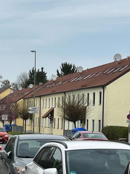 Helle 2-Zimmer Wohnung im 1. OG mit Balkon in Passau-Haidenhof Nord